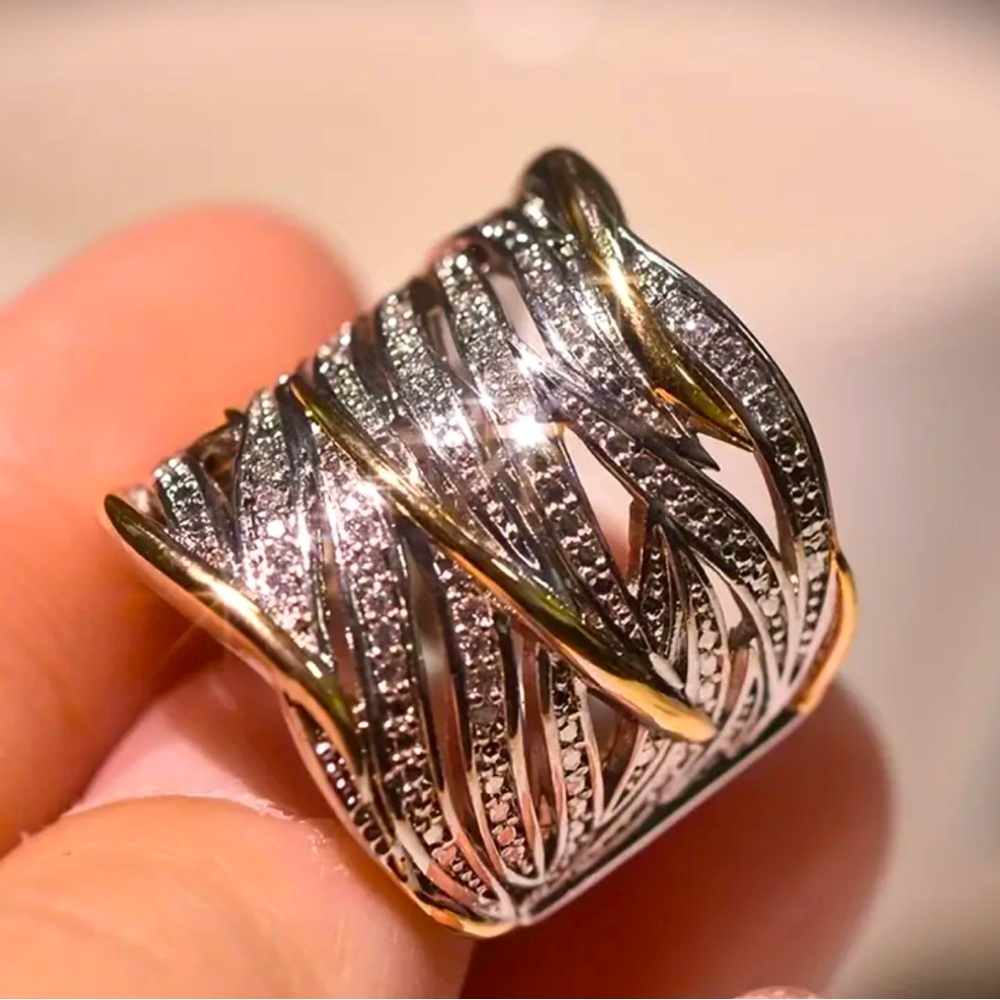 925 Silver Plated Filled Zircon Ring
